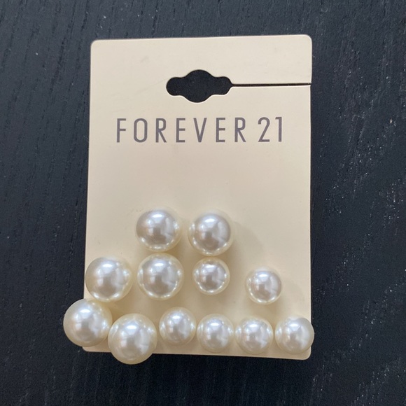 Set of earrings - Picture 4 of 6